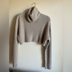 Cropped turtle neck sweater
